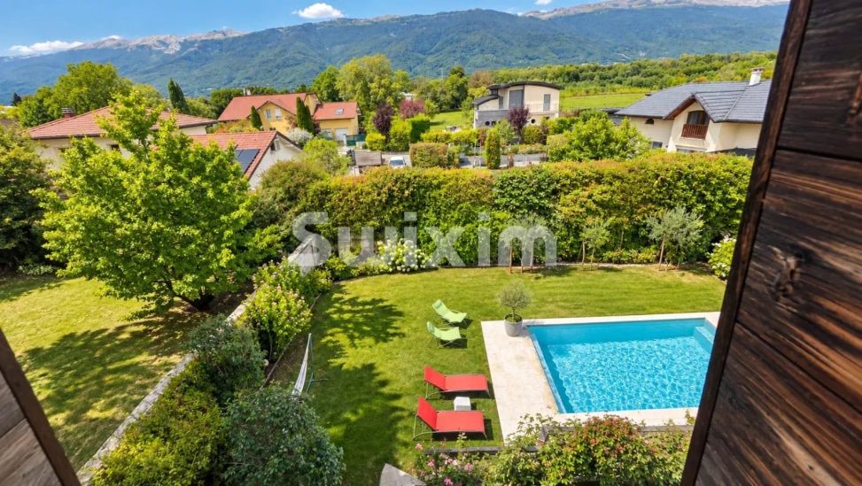 Vente Maison Saint-Genis-Pouilly 6&nbsp;Pièces 286&nbsp;m²
