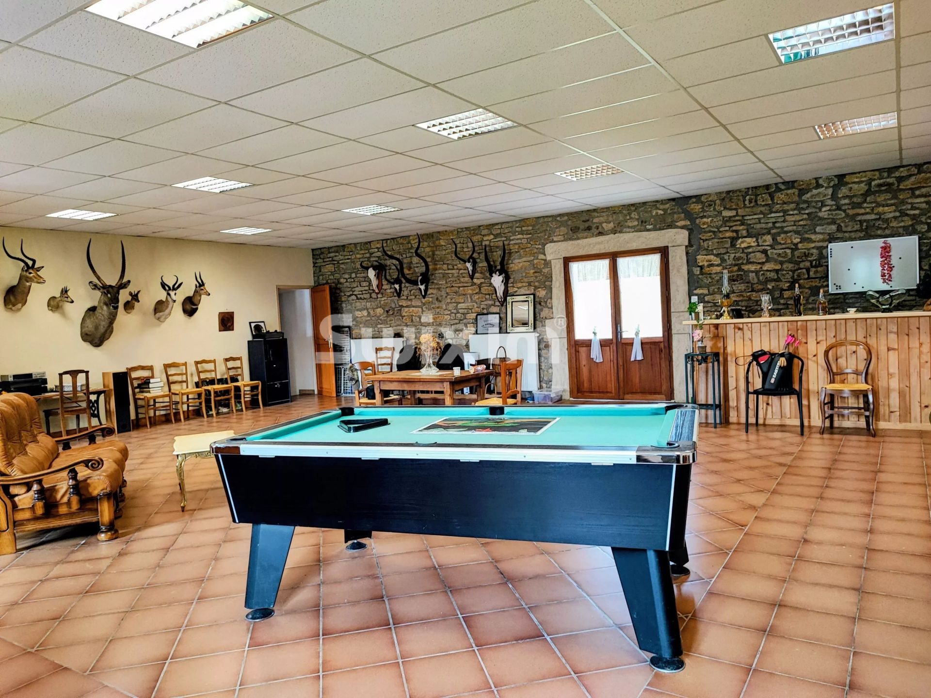 propriété 18 Pièces en vente sur Arnay-le-Duc (21230)