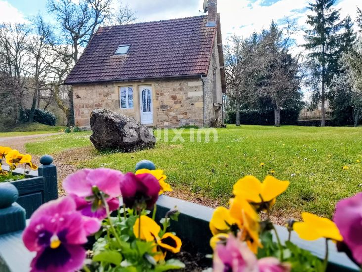 Vente Propriété Arnay-le-Duc 18&nbsp;Pièces 635&nbsp;m²