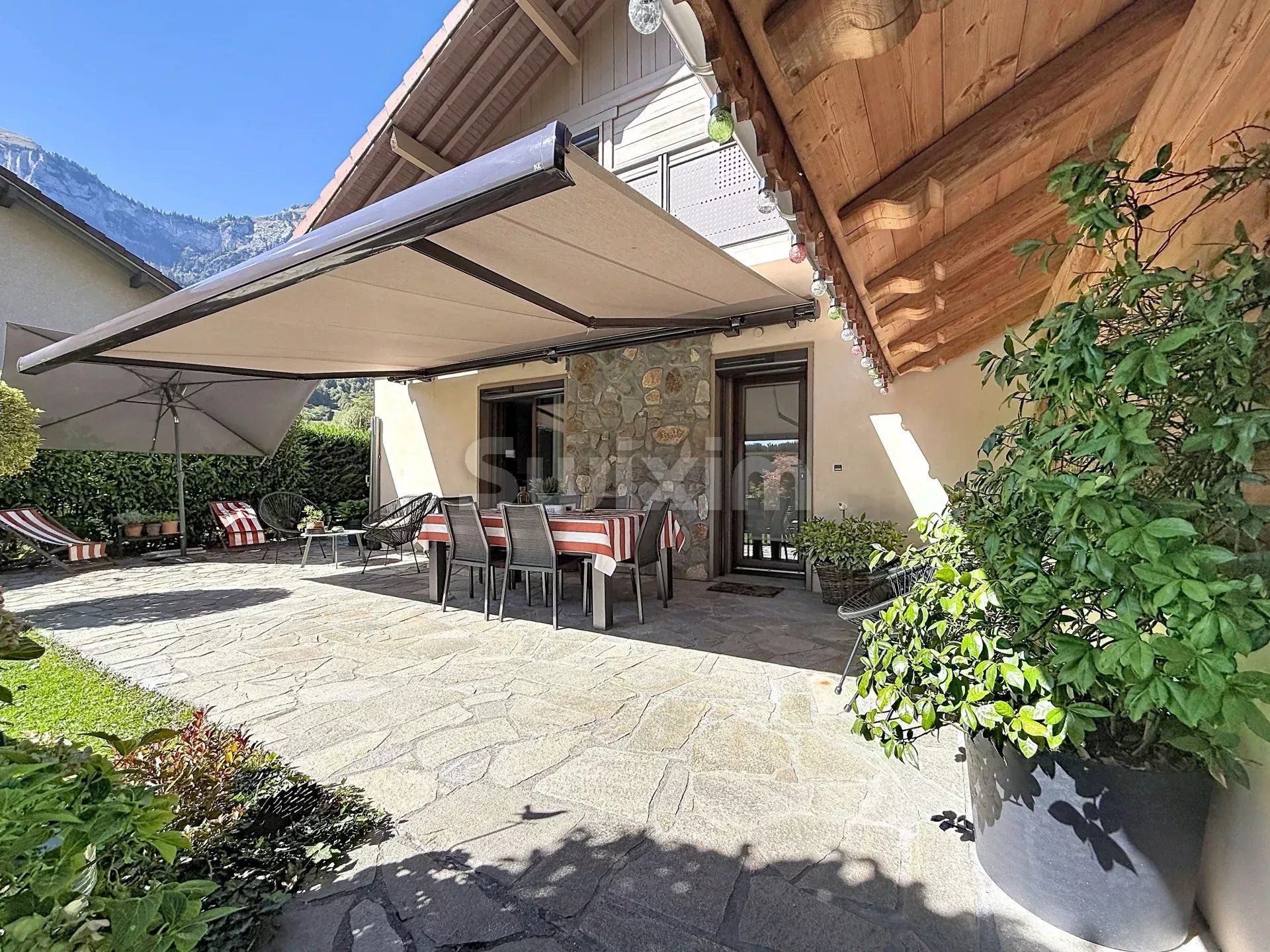 maison 8 Pièces en vente sur Magland (74300)