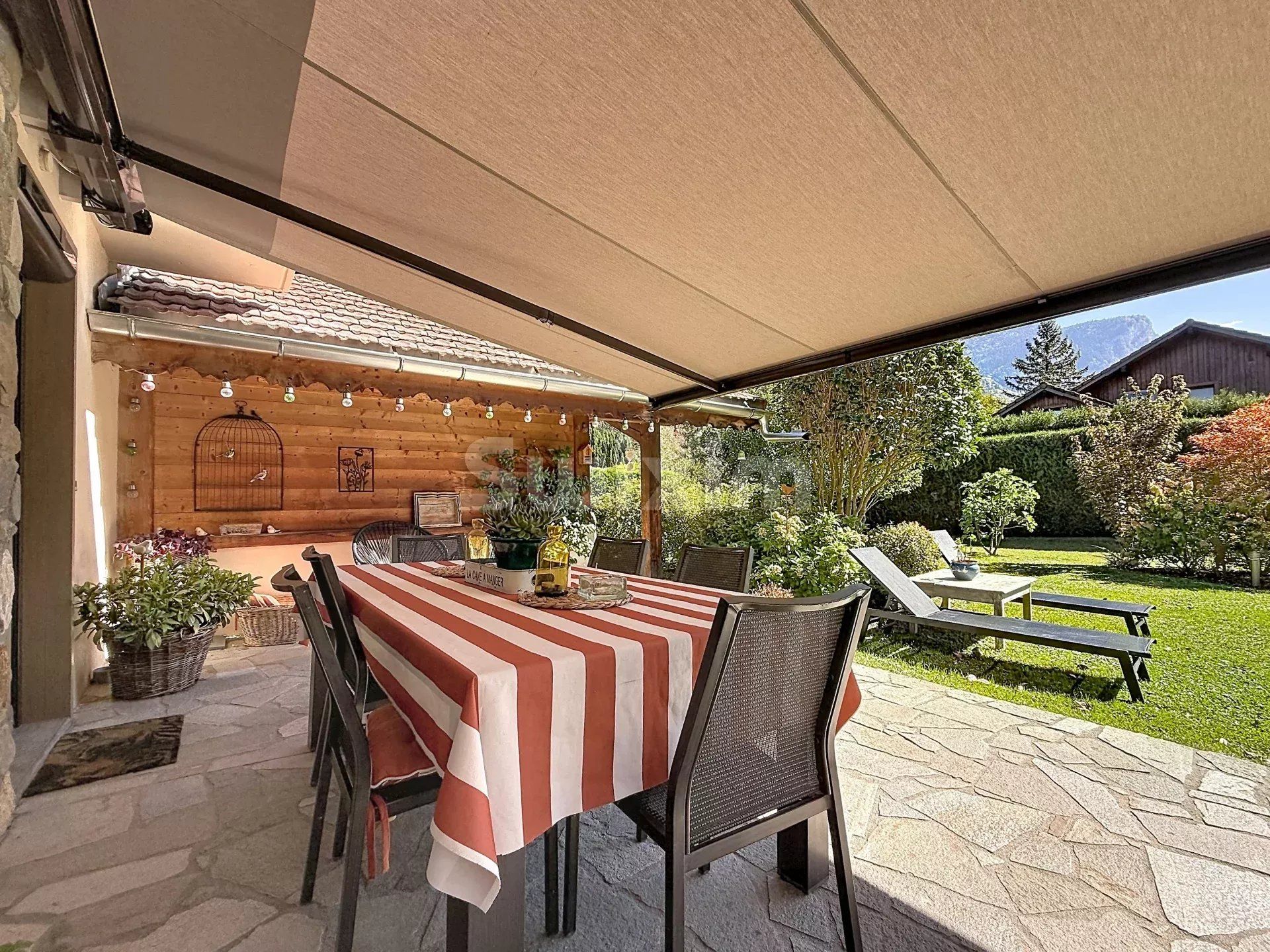 maison 8 Pièces en vente sur Magland (74300)