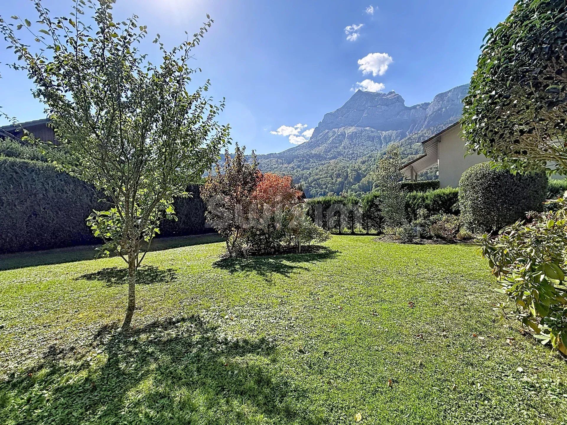 maison 8 Pièces en vente sur Magland (74300)