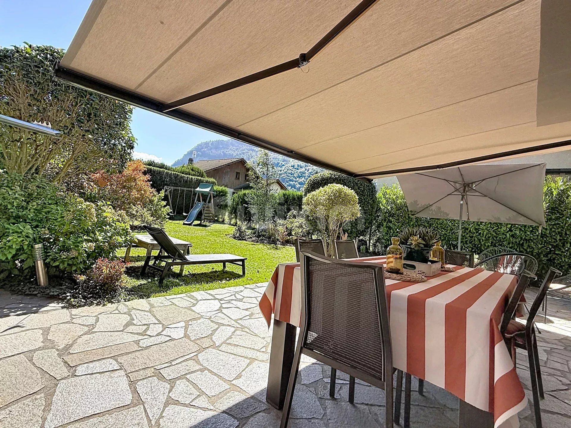 maison 8 Pièces en vente sur Magland (74300)