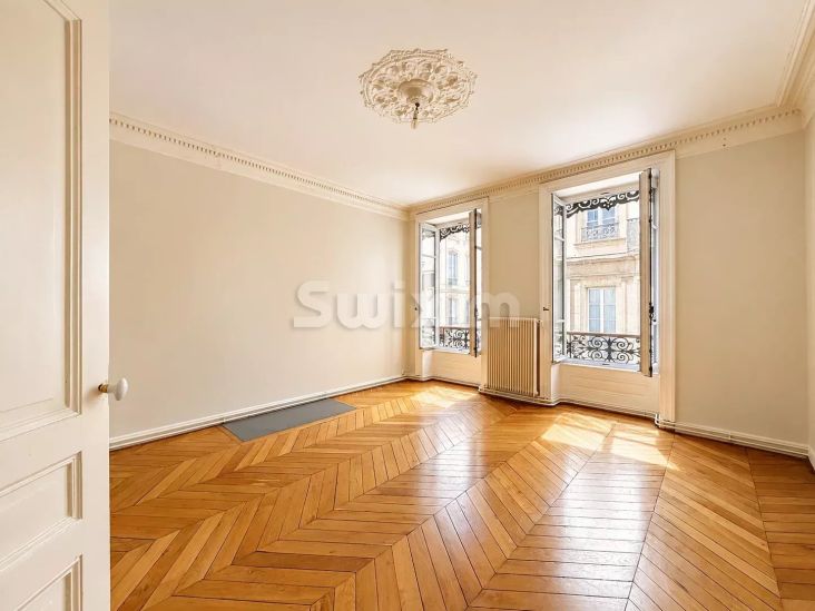 Vente Appartement Lyon 2ème 4&nbsp;Pièces 111.83&nbsp;m²