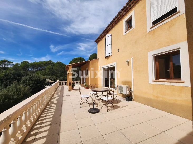 Vente Maison Lorgues 10&nbsp;Pièces 236.52&nbsp;m²