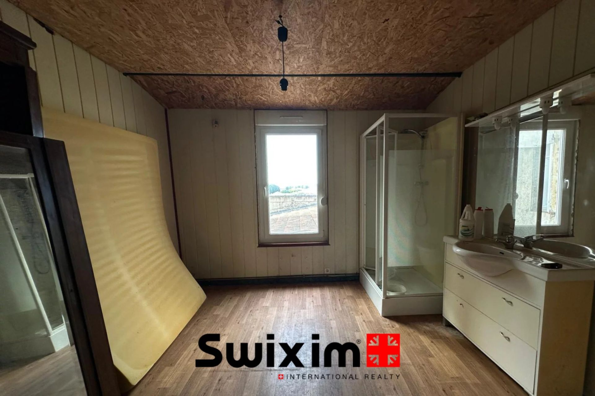 immeuble 5 Pièces en vente sur Pauillac (33250)