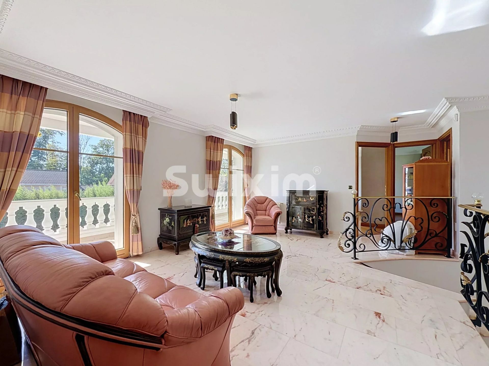 maison 8 Pièces en vente sur Prévessin-Moëns (01280)