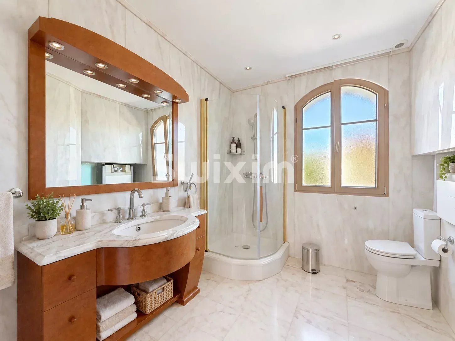 maison 8 Pièces en vente sur Prévessin-Moëns (01280)