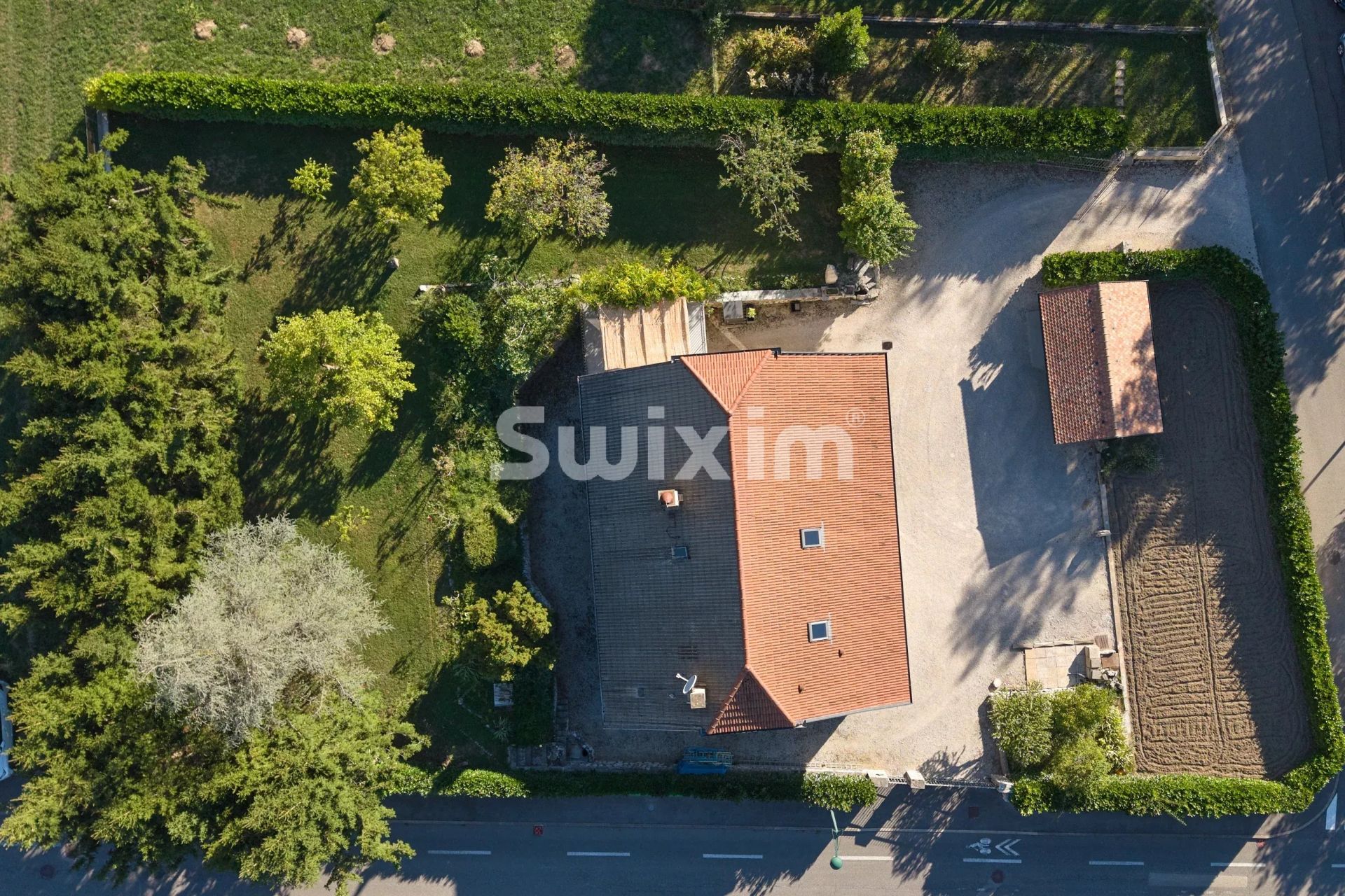 propriété 9 Pièces en vente sur Collonges-sous-Salève (74160)