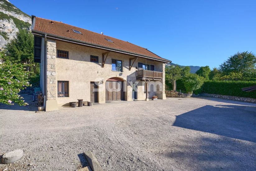 Vente Propriété Collonges-sous-Salève 9&nbsp;Pièces 214&nbsp;m²