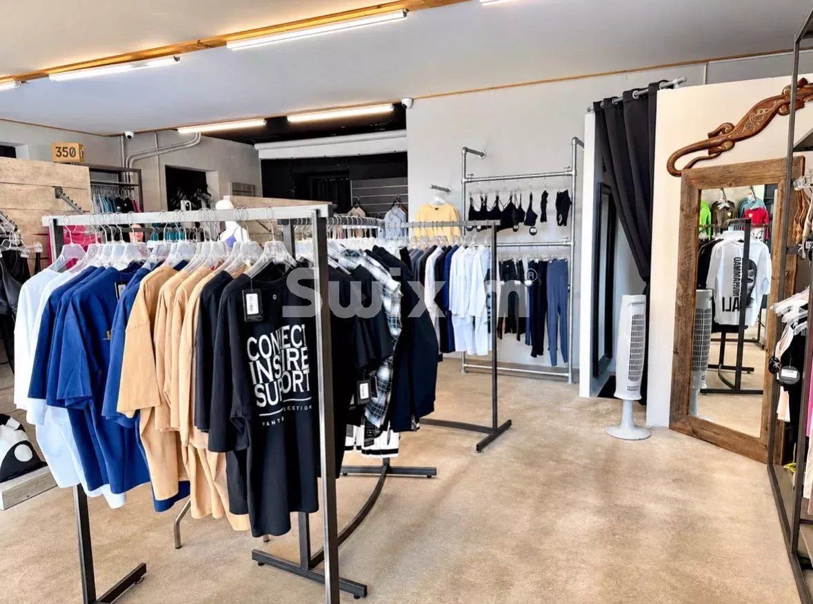 commercial local 1 room for sale on Montreux (1820)