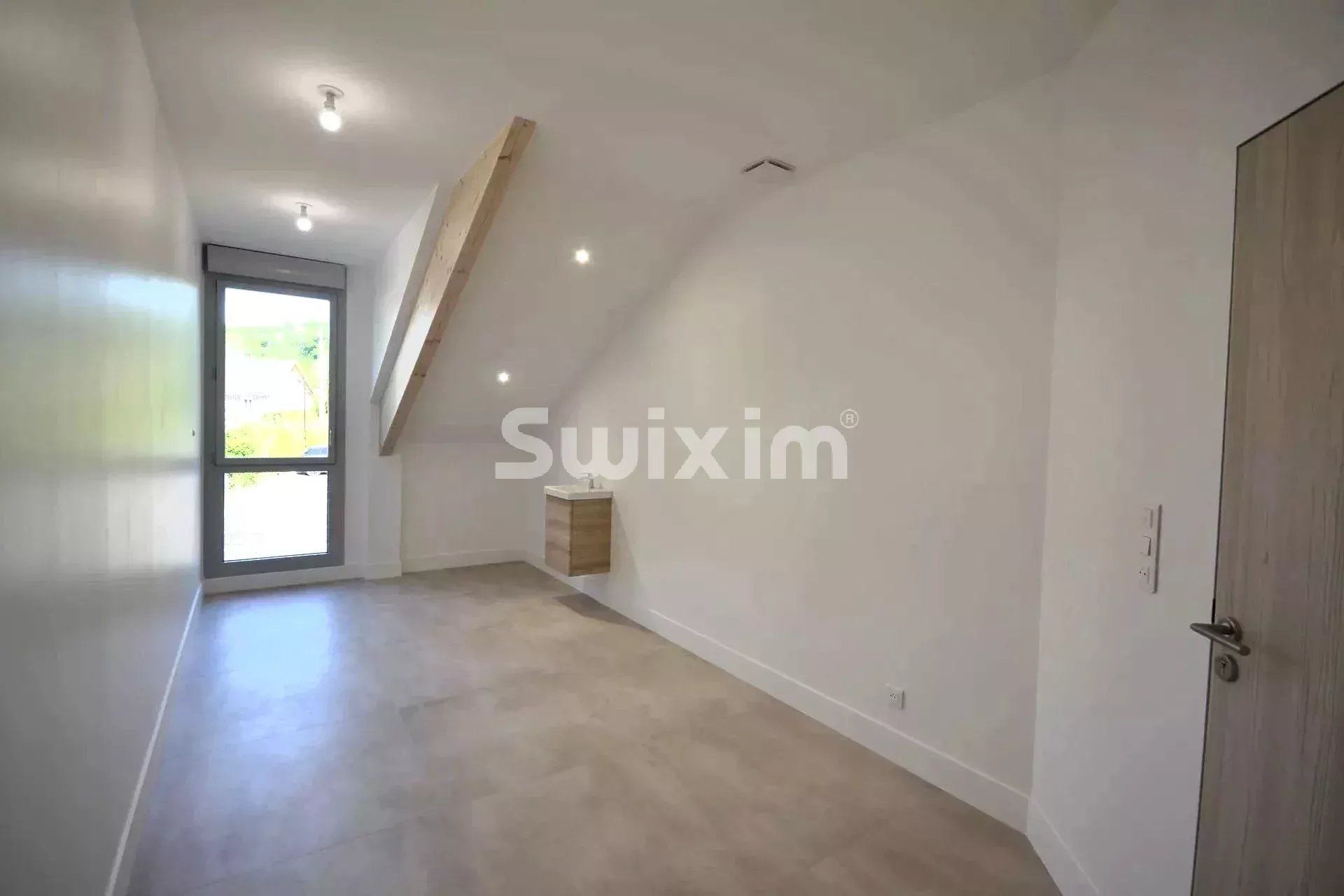 commerce 1 pièce en location sur Sallenôves (74270)