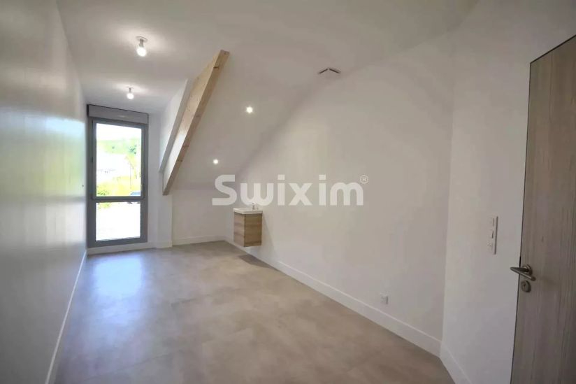 Location Commerce Sallenôves 1&nbsp;pièce 15.3&nbsp;m²