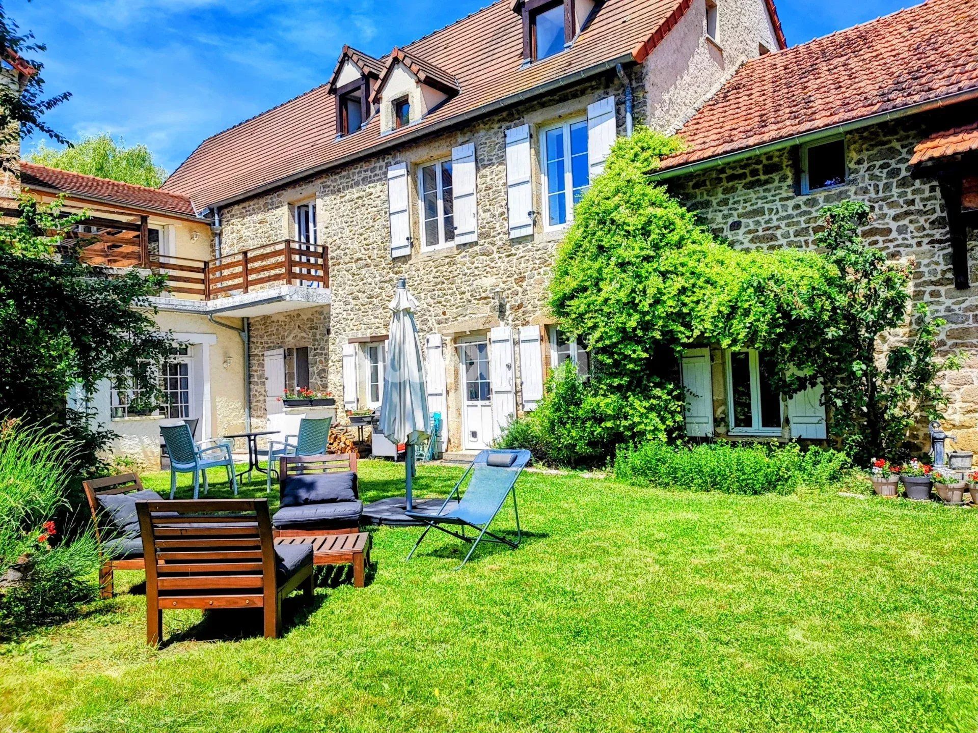 maison 14 Pièces en vente sur Pouilly-en-Auxois (21320)
