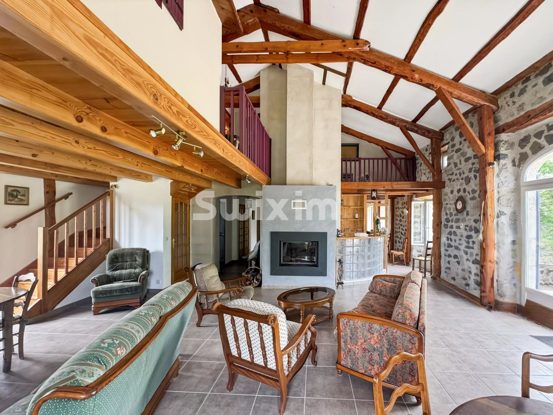 maison 12 Pièces en vente sur Coucouron (07470)