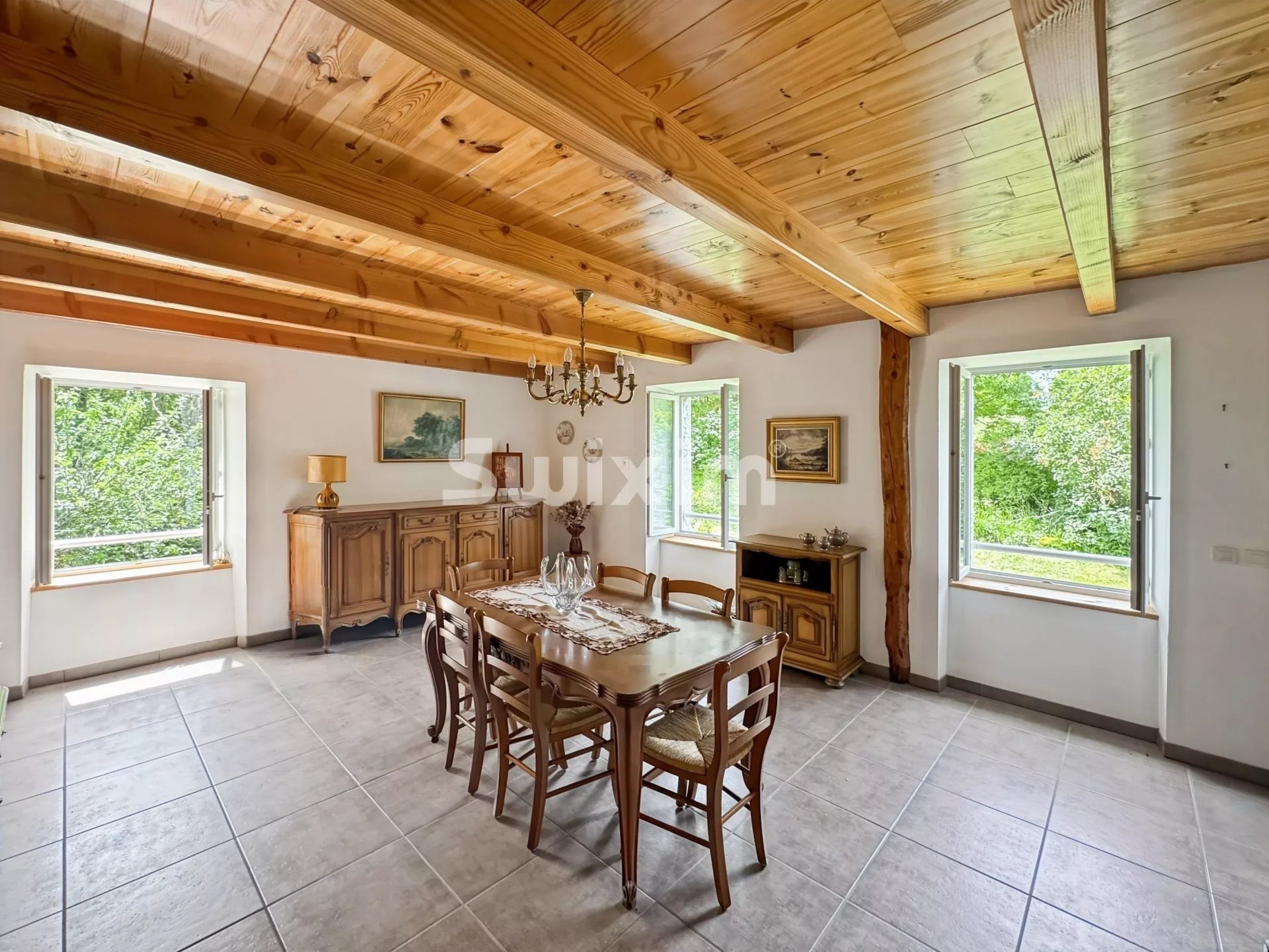 maison 12 Pièces en vente sur Coucouron (07470)