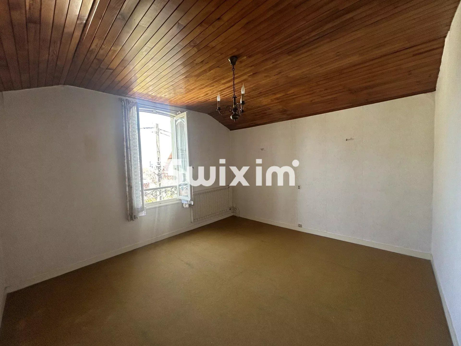maison 6 Pièces en vente sur Lons-le-Saunier (39000)
