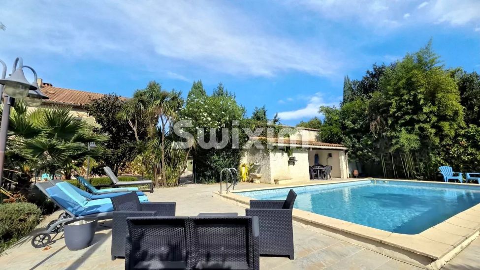 Vente Maison Camaret-sur-Aigues 10&nbsp;Pièces 170&nbsp;m²