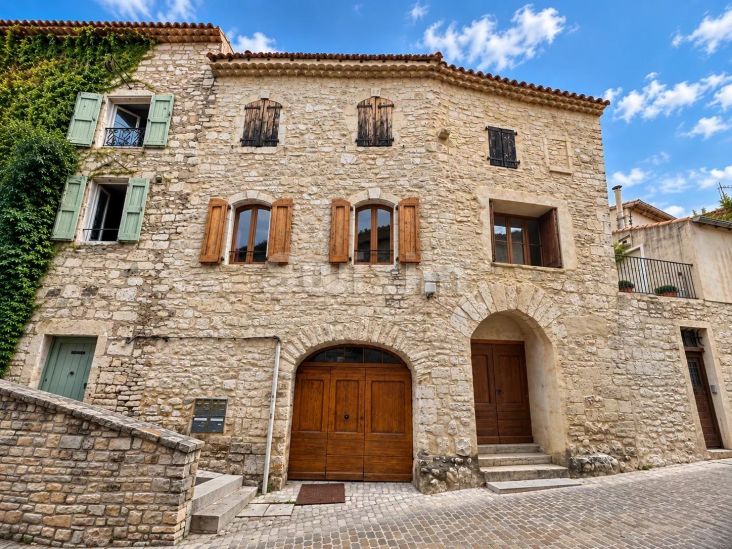 Vente Maison Vézénobres 180.99&nbsp;m²