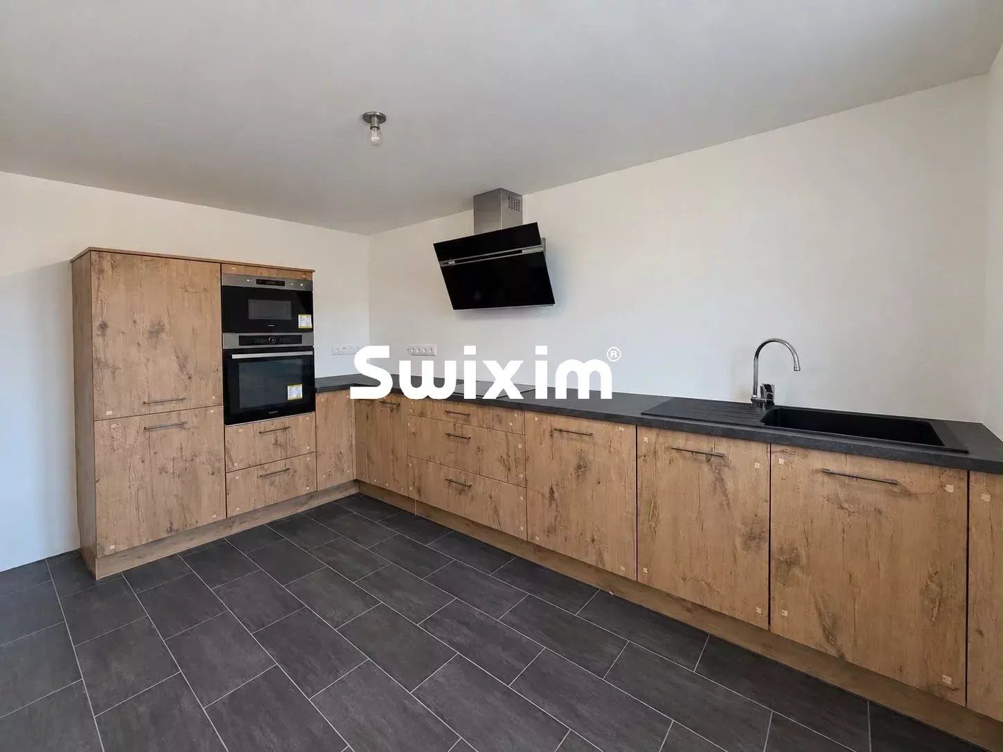 maison 8 Pièces en vente sur Savasse (26740)