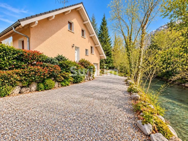 Vente Maison Talloires-Montmin 4&nbsp;Pièces 106.38&nbsp;m²