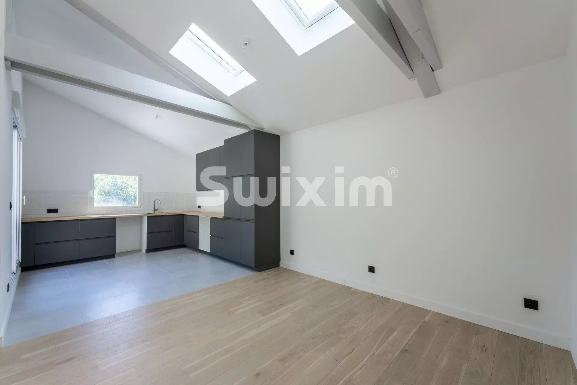apartamento 4 Quartos para venda sobre Champagne-au-Mont-d'Or (69410)