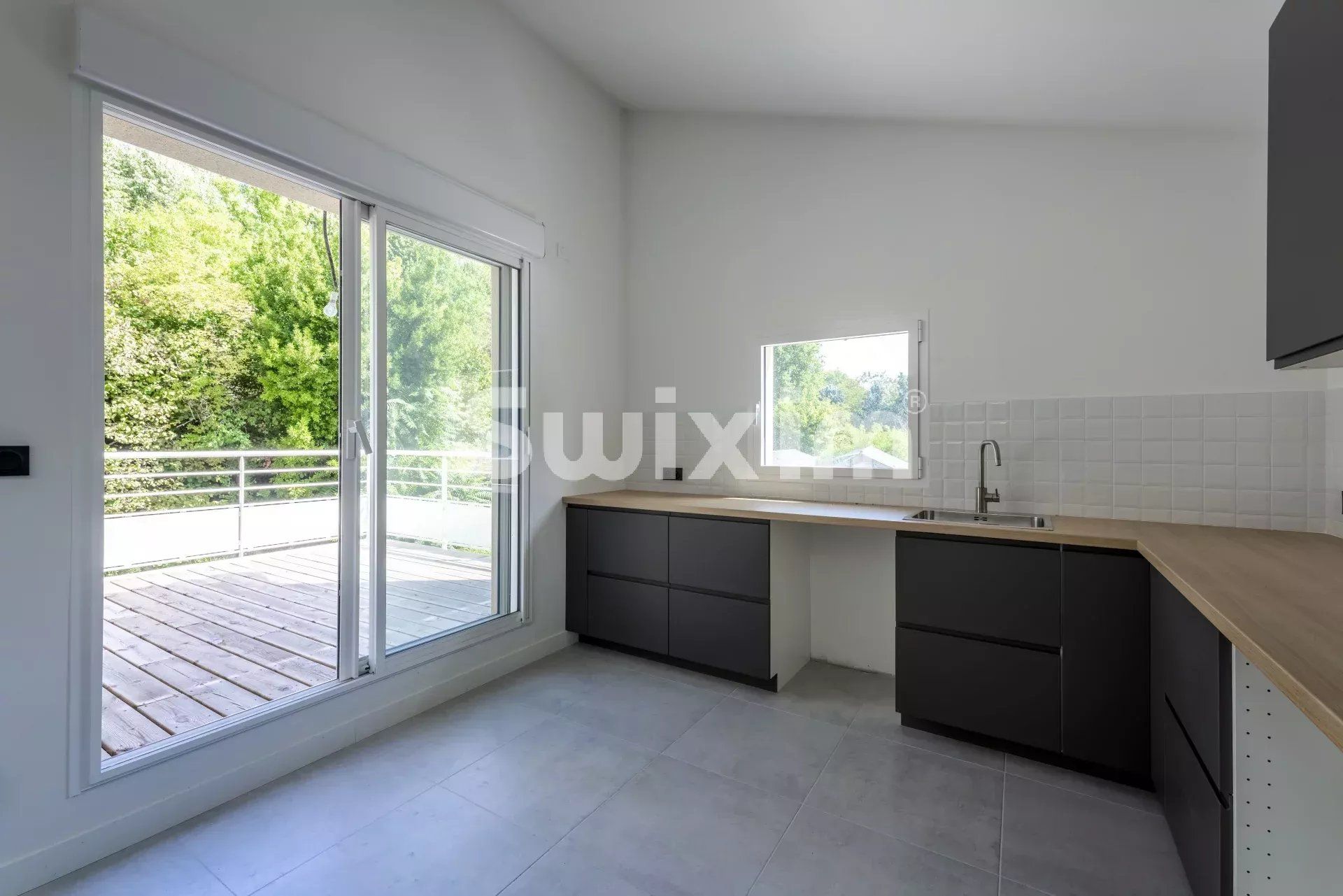 apartamento 4 Quartos para venda sobre Champagne-au-Mont-d'Or (69410)