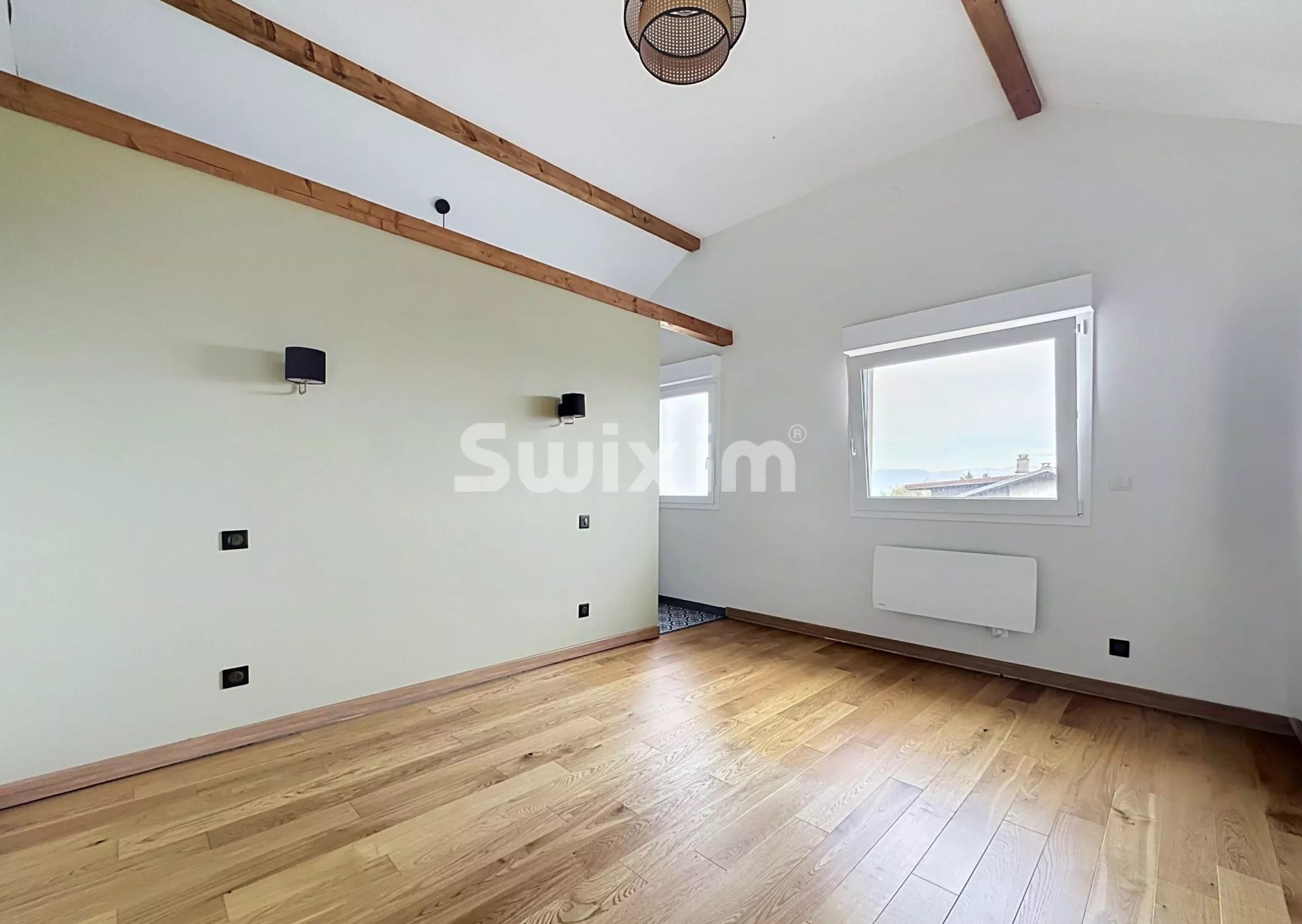 house 6 Rooms for sale on Saint-Cergues (74140)
