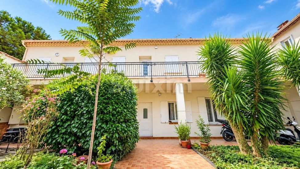 Venta Apartamento Nîmes 1&nbsp;sala 37&nbsp;m²