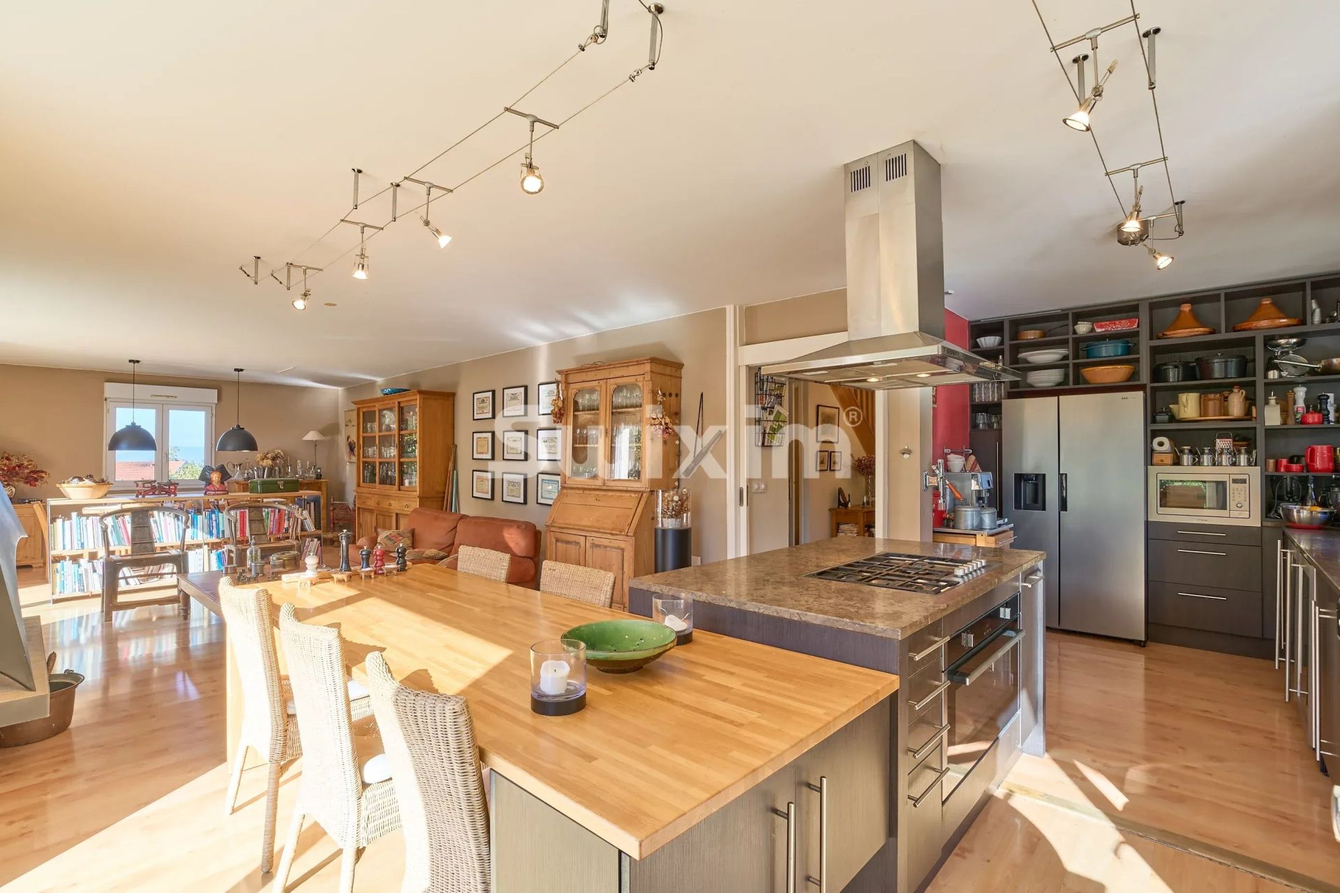 villa 9 Pièces en vente sur Archamps (74160)
