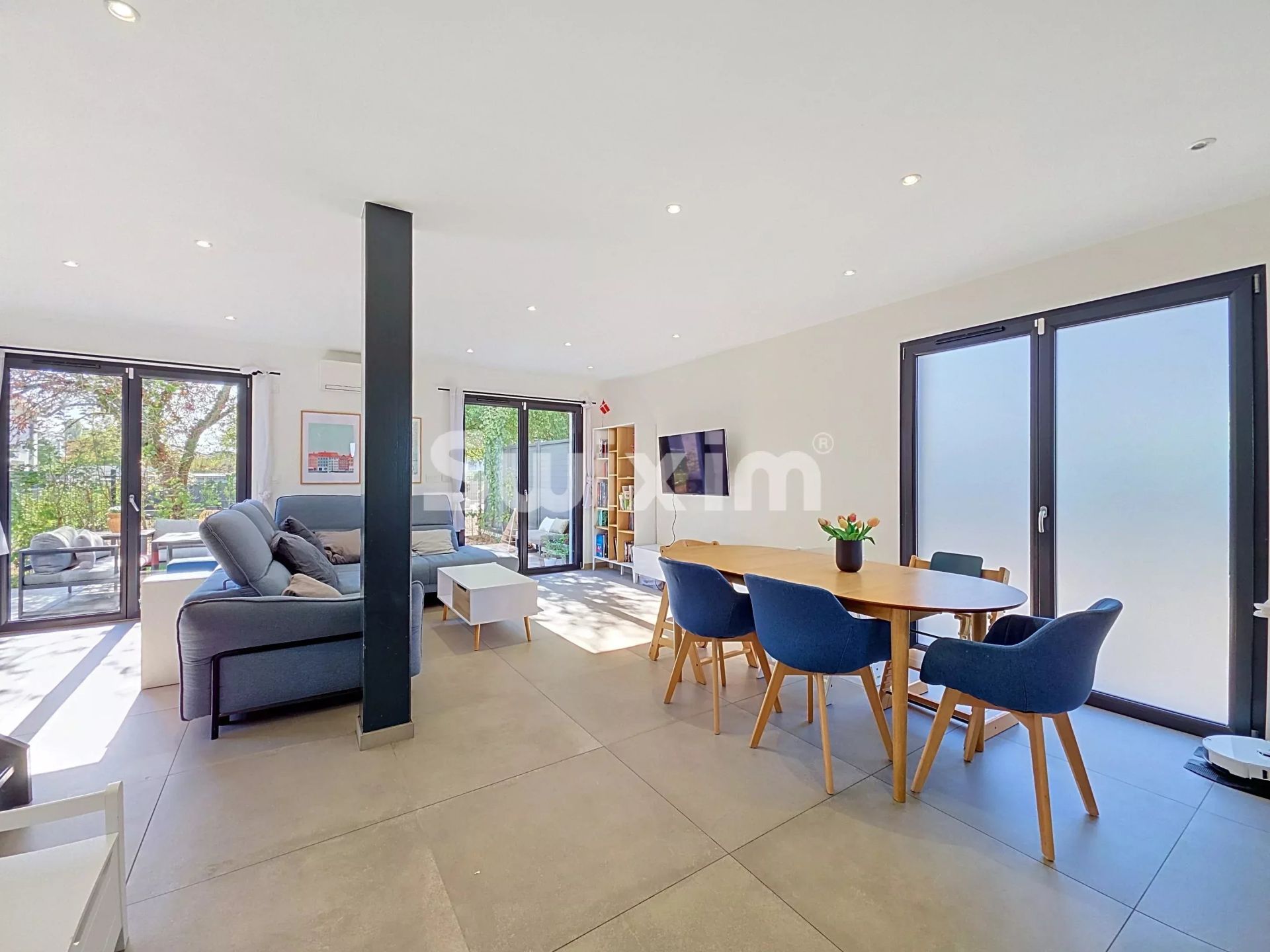 Maison 5 pièces 114 m² · à Ségny · 114 m² · 685 000 €