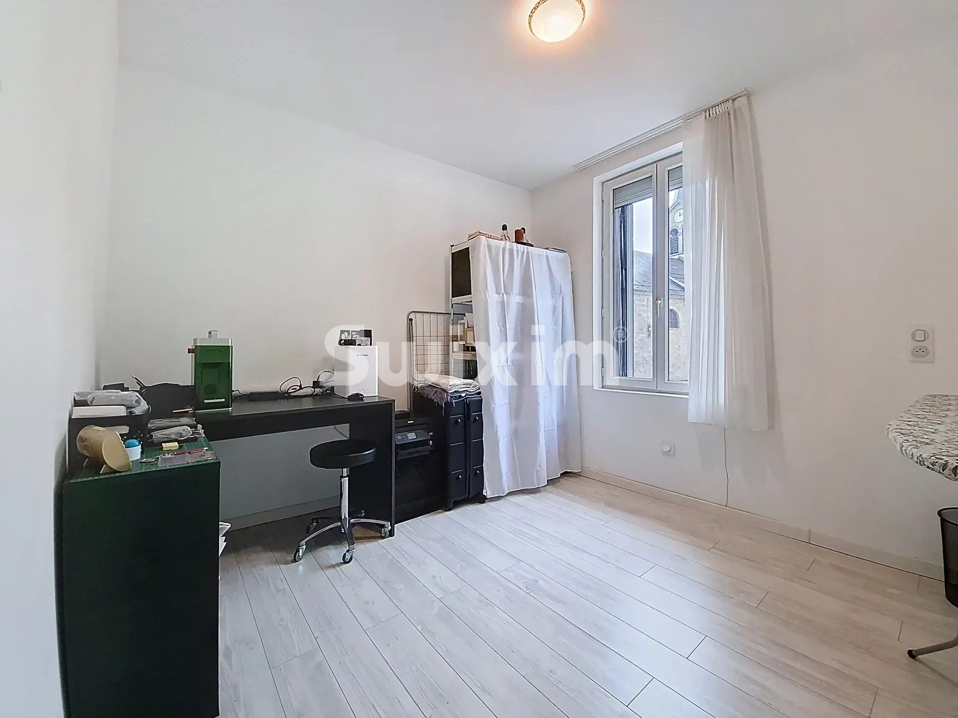 casa 5 Salas en venta en Saint-Germain-de-Joux (01130)