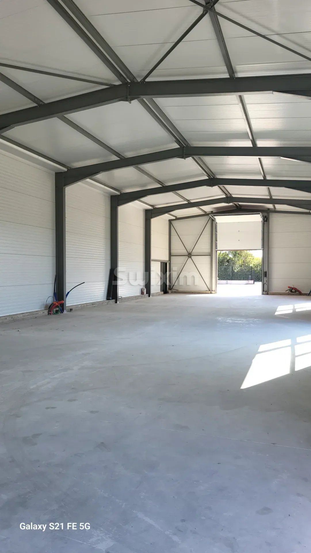 activity premises for rent on Sernhac (30210)