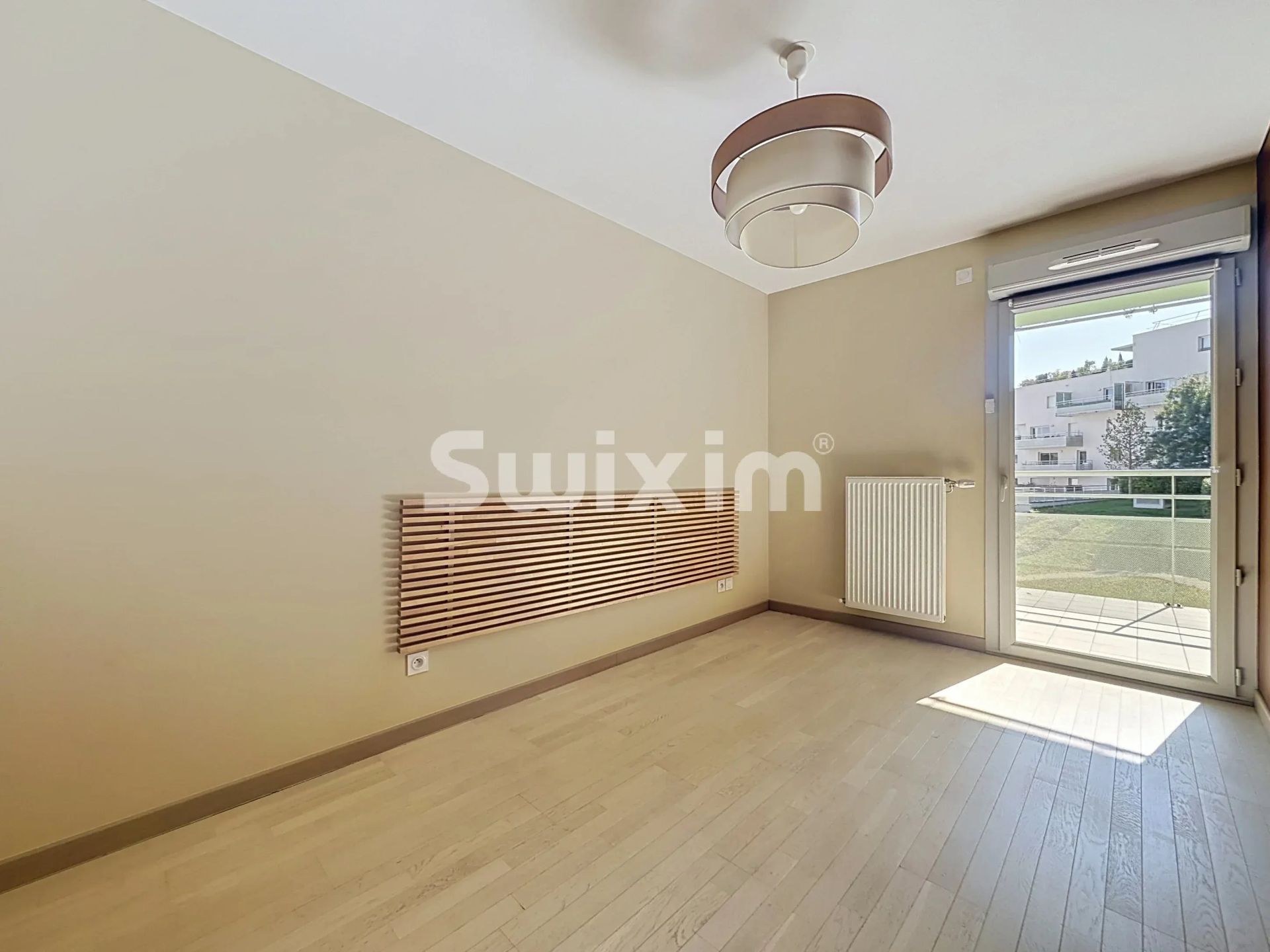 apartment 4 Rooms for rent on Gex (01170)