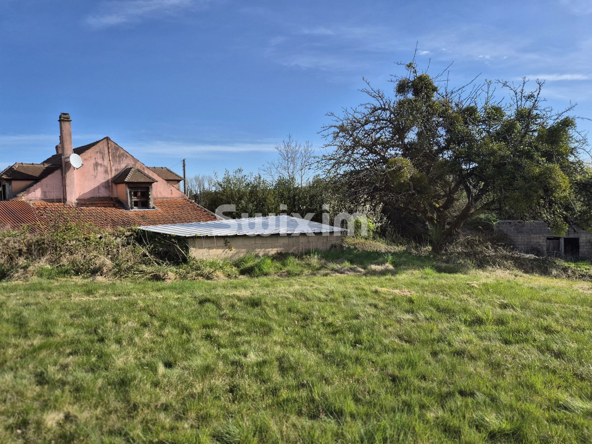 haus 6 Zimmer zum verkauf auf Quarré-les-Tombes (89630)