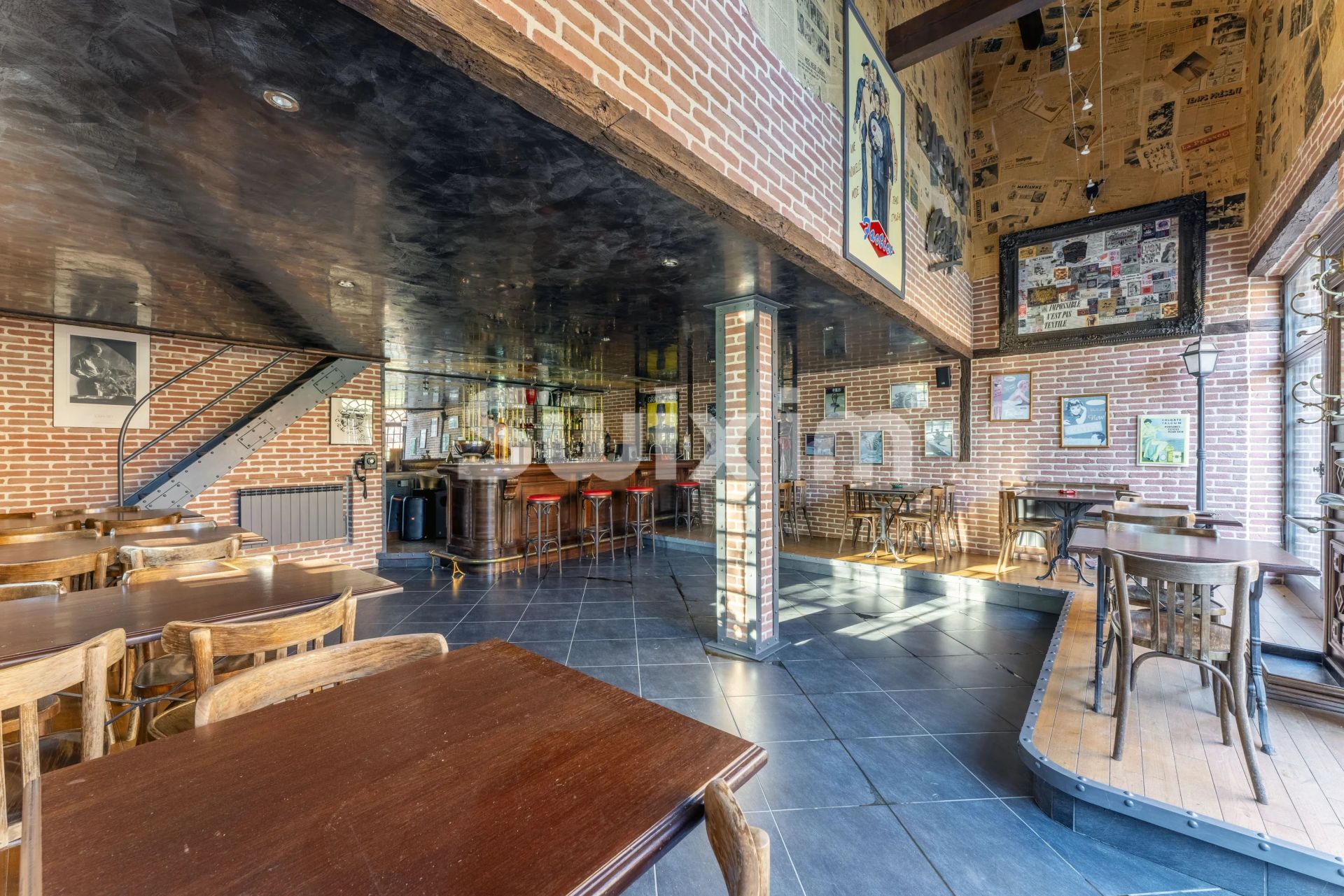casa 12 Quartos para venda sobre Villefranche-sur-Saône (69400)
