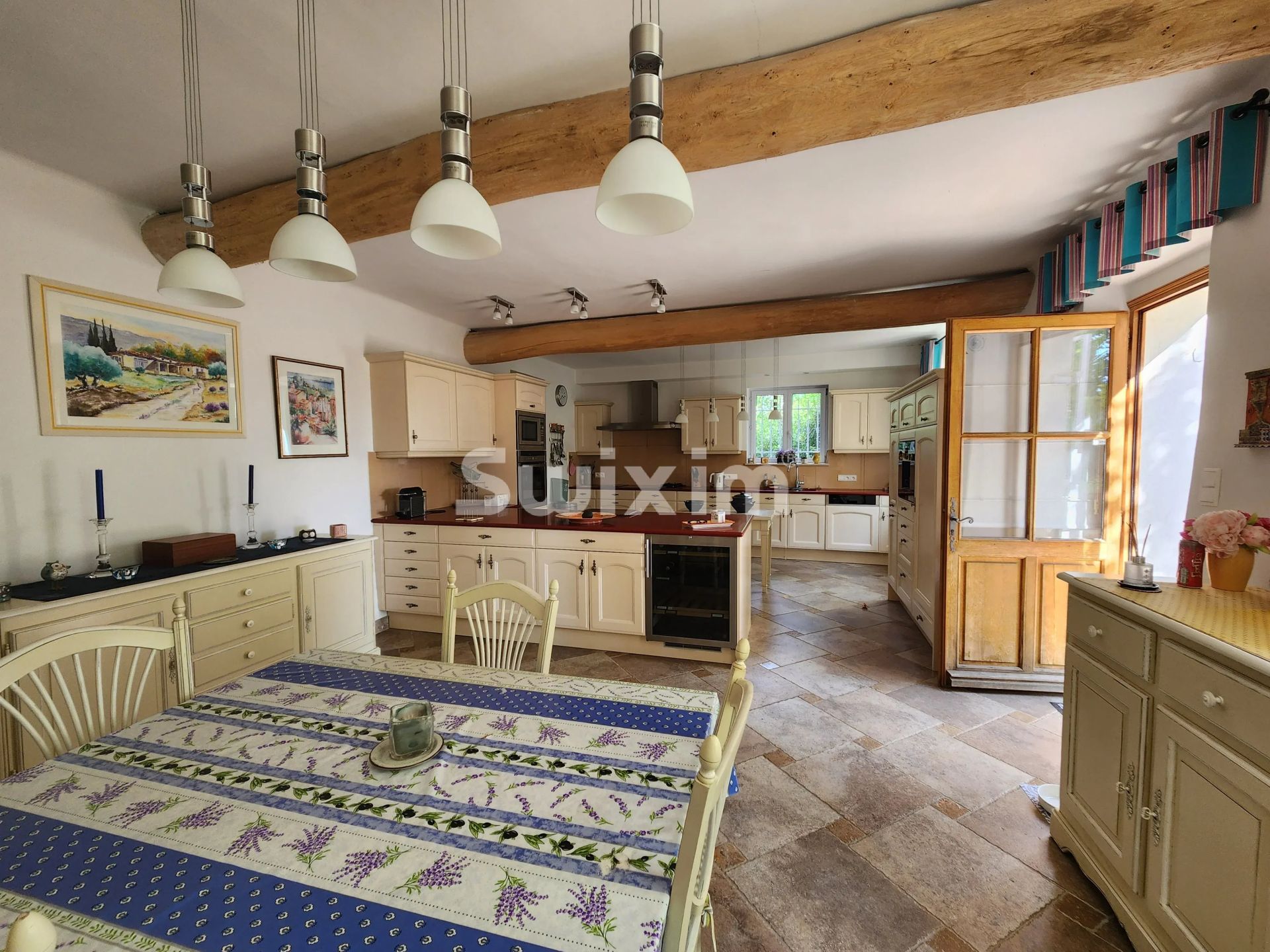 bastide 8 Pièces en vente sur Les Arcs (83460)