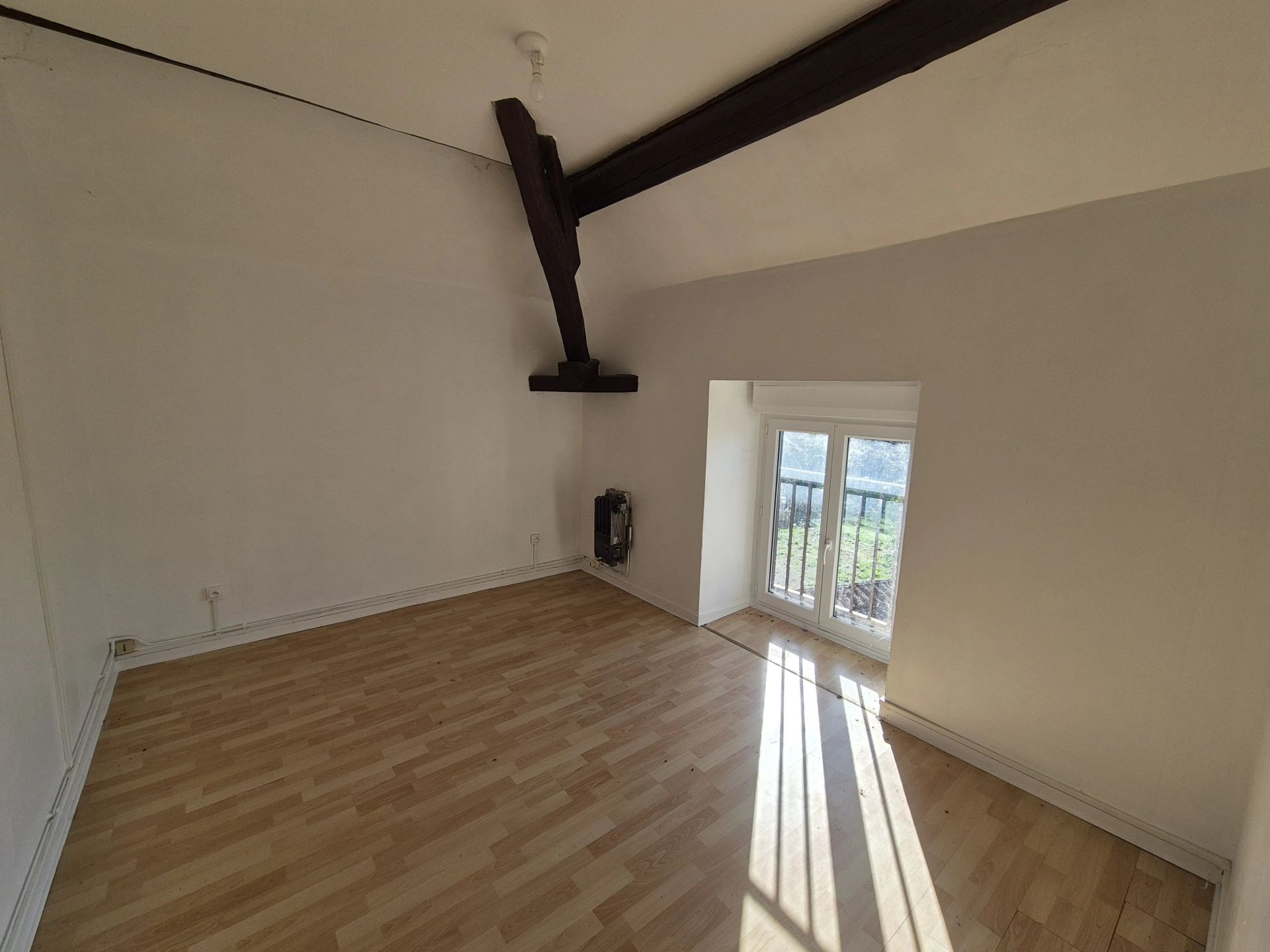 immeuble 15 Pièces en vente sur Orchamps (39700)