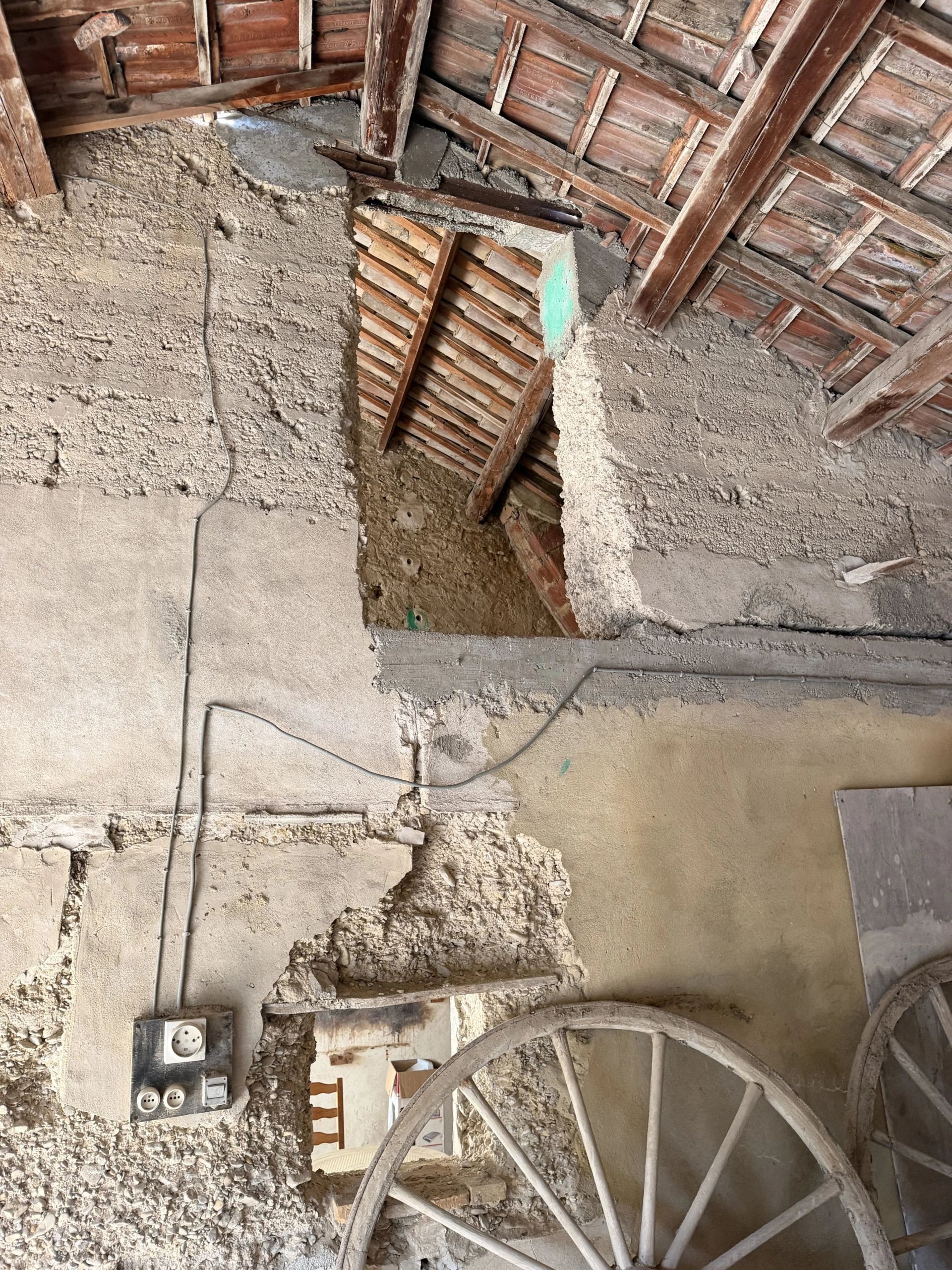 maison 4 Pièces en vente sur Camaret-sur-Aigues (84850)