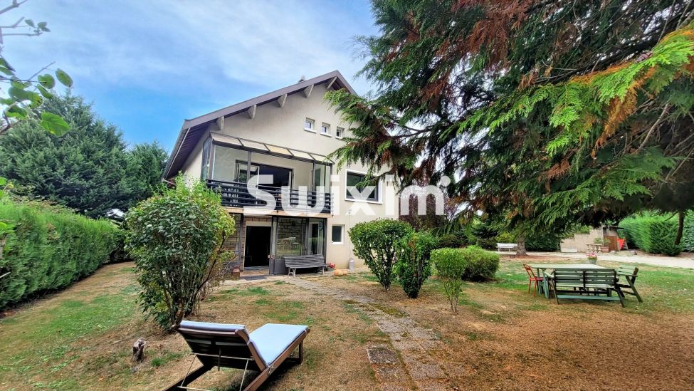 Sale House Louhans 10&nbsp;Rooms 230&nbsp;m²