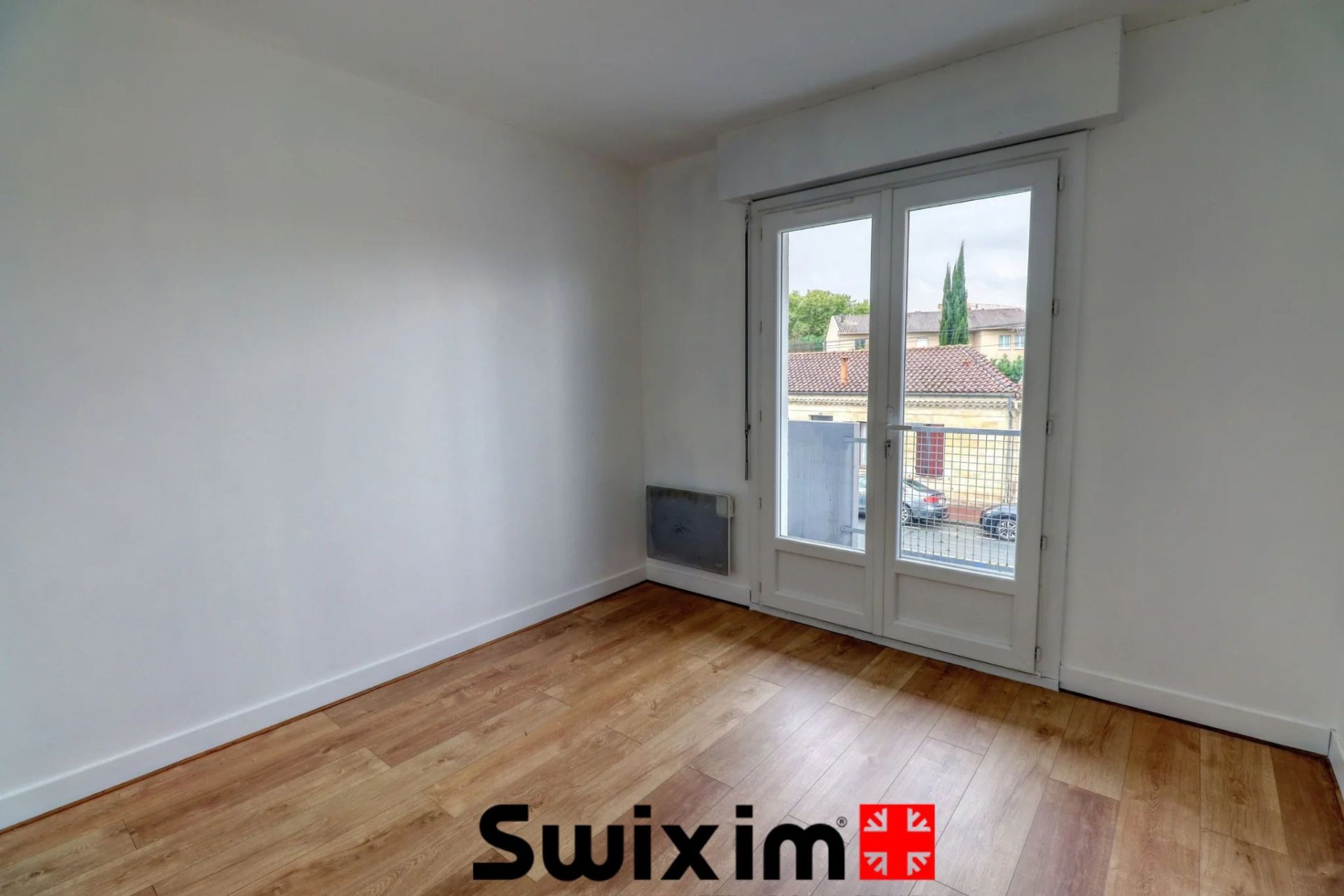 apartment 3 Rooms for sale on Parempuyre (33290)