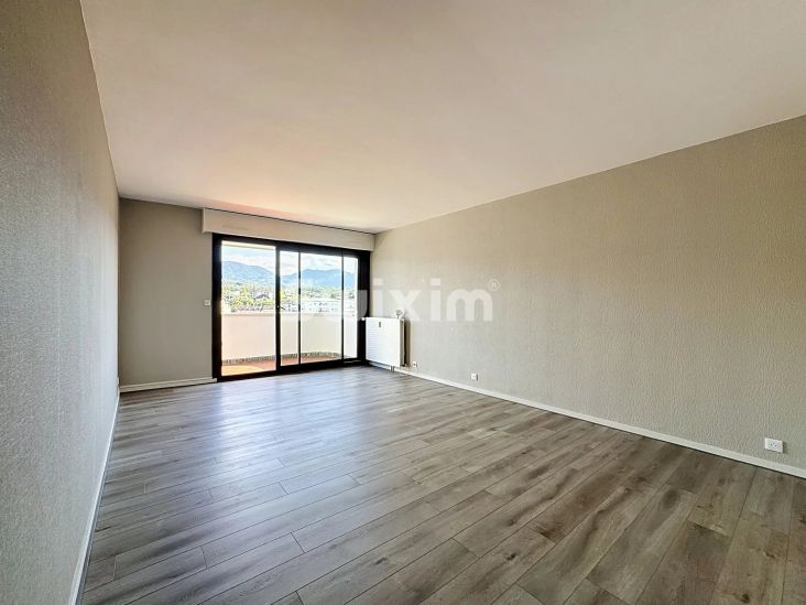 Location Appartement Thonon-les-Bains 4&nbsp;Pièces 84&nbsp;m²