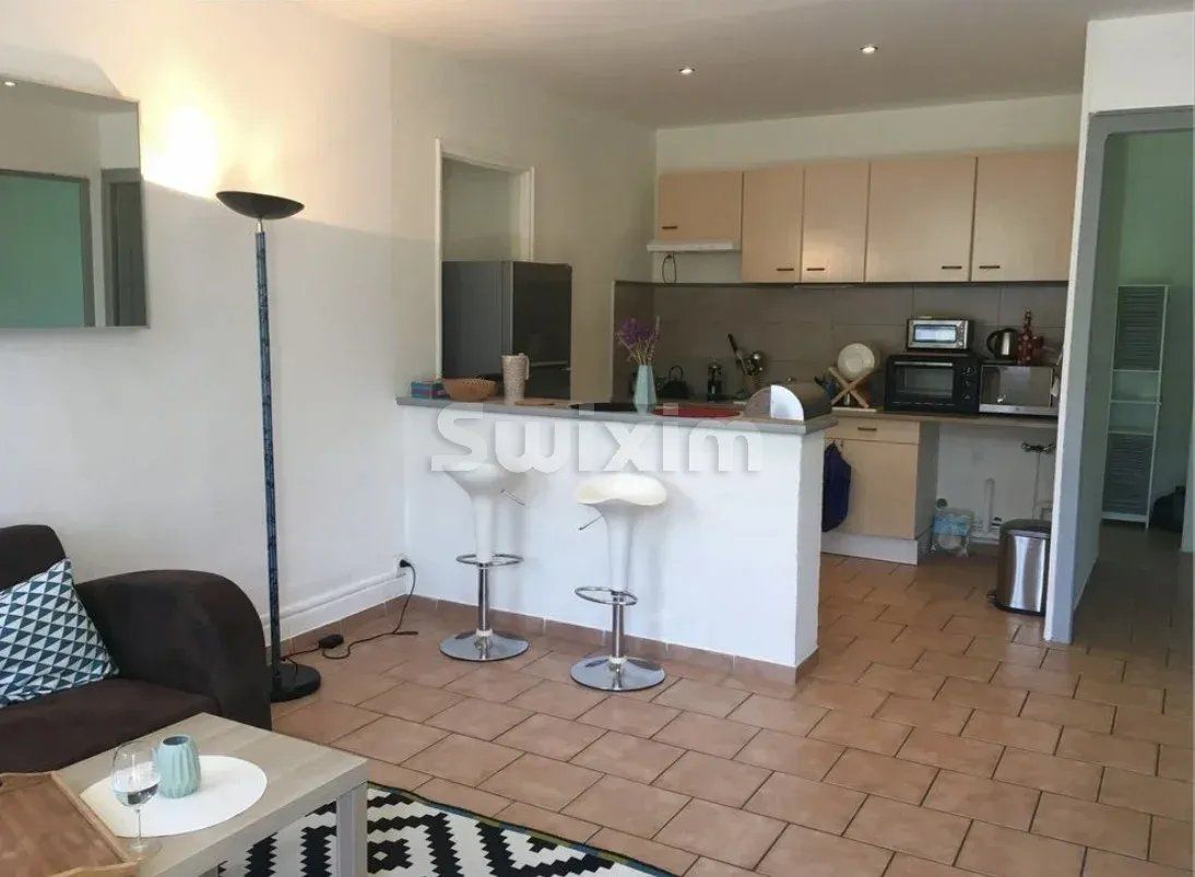 apartamento 3 Quartos para aluguer sobre Chamborigaud (30530)