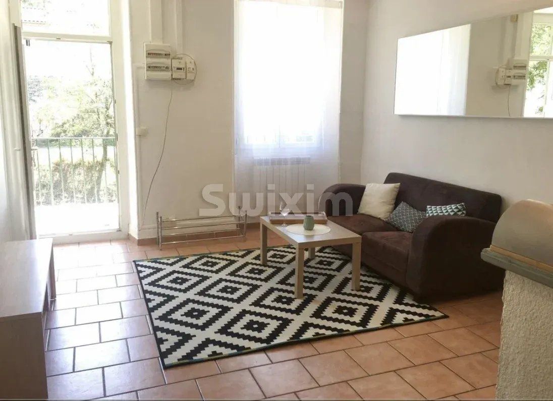 apartamento 3 Quartos para aluguer sobre Chamborigaud (30530)