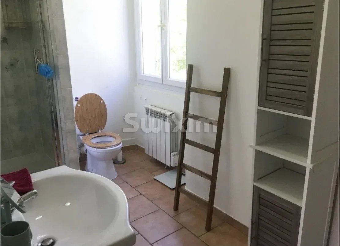 apartamento 3 Quartos para aluguer sobre Chamborigaud (30530)