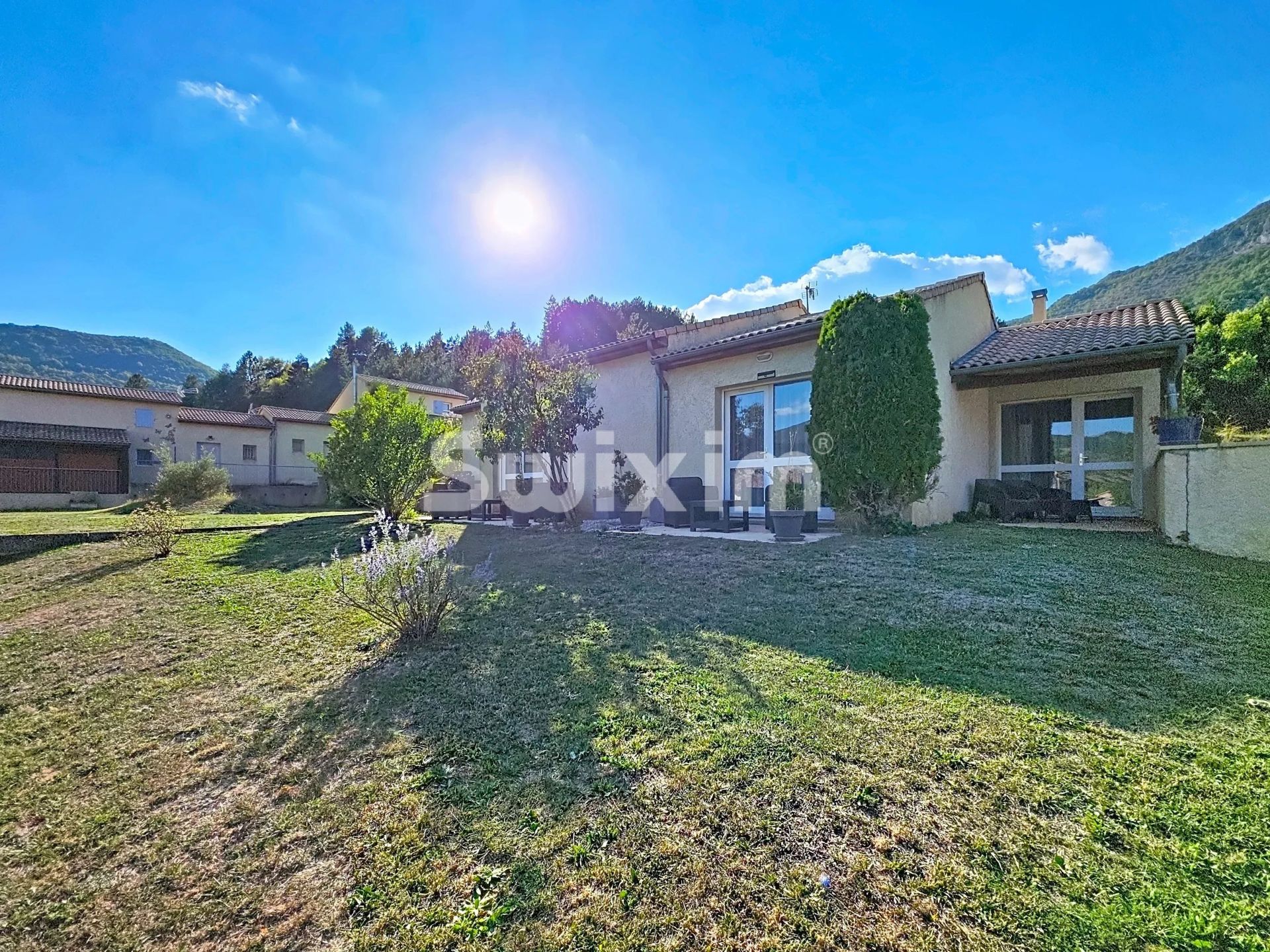 maison 18 Pièces en vente sur Séderon (26560)