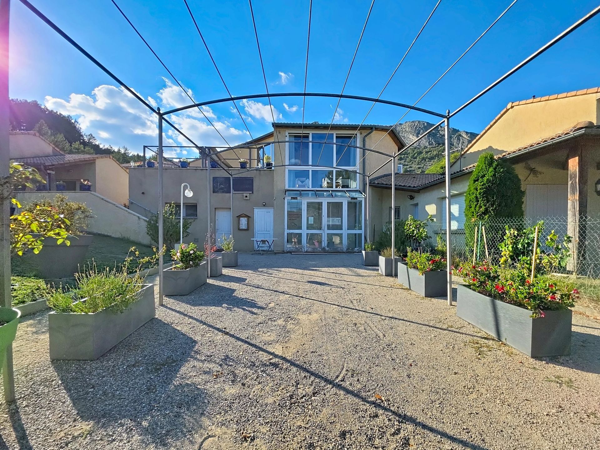 maison 18 Pièces en vente sur Séderon (26560)