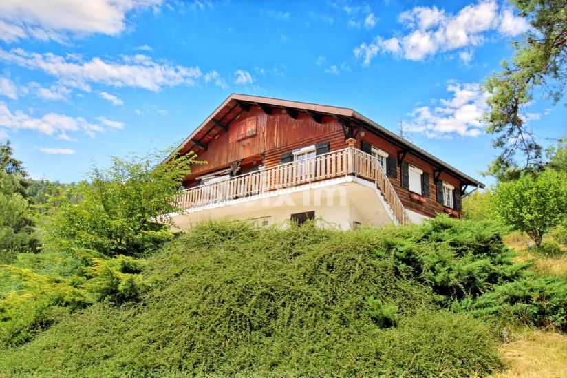 Vente Chalet Saint-Claude 8&nbsp;Pièces 172&nbsp;m²