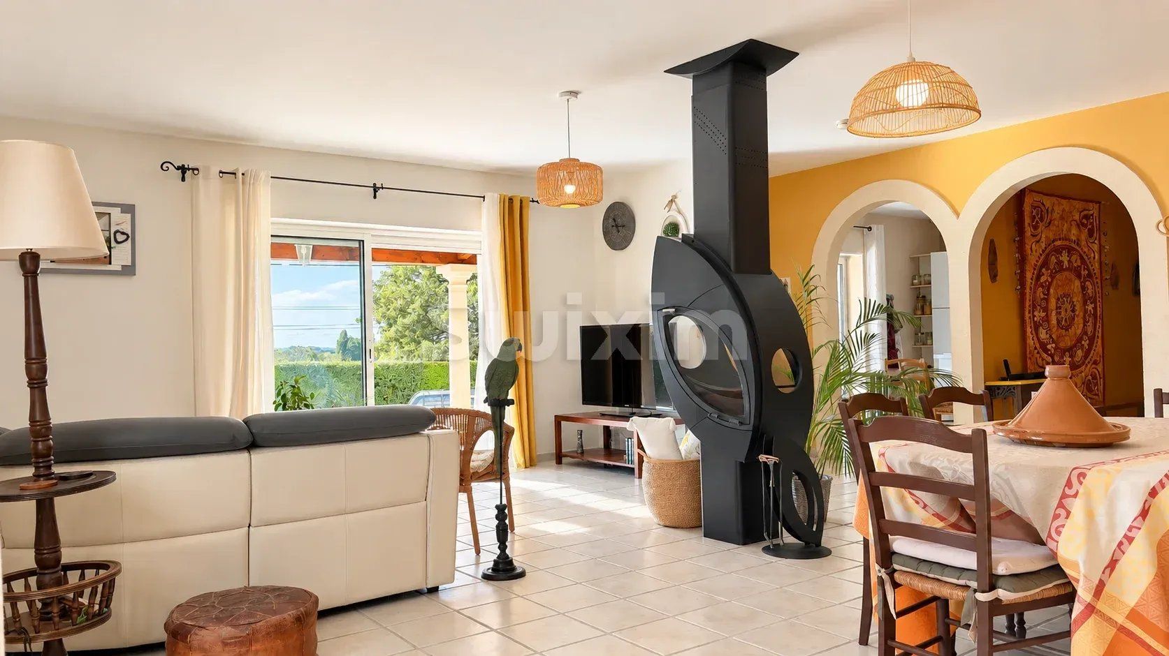 casa 5 Quartos para venda sobre Uzès (30700)