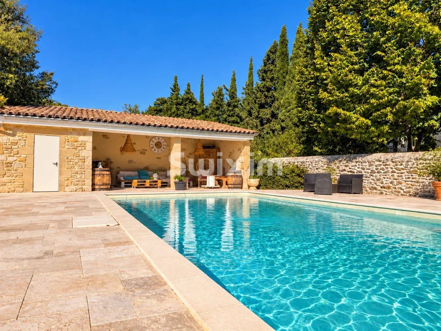 mas 15 Rooms for sale on Grignan (26230)